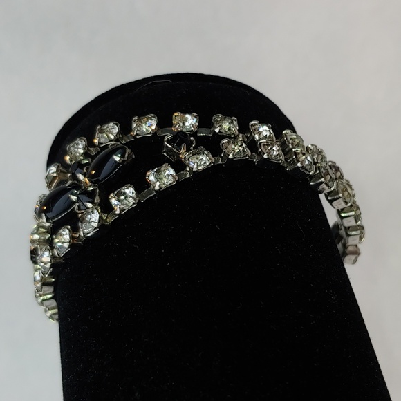 Stylish Formal Wear Rhinestone Women's Bracelet in Black Silver, 7 Inches - Picture 3 of 14